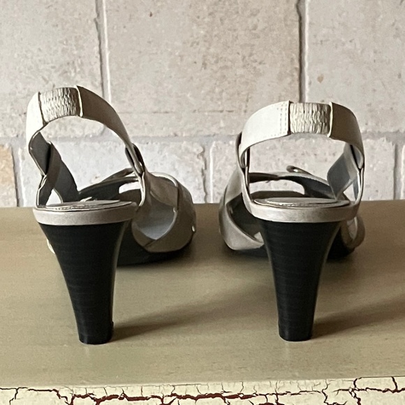 Slingback Heels Pumps Cream Size 7.5 - Picture 6 of 17